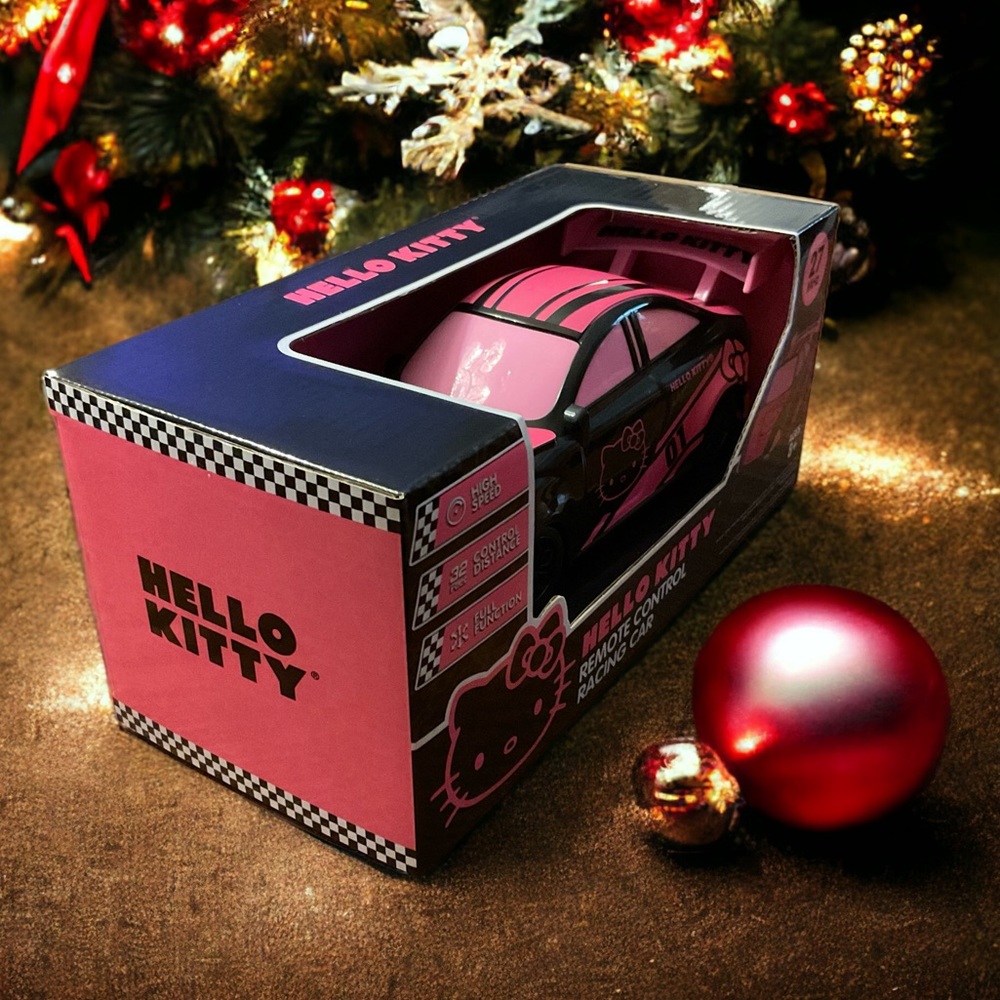 🎄Hello Kitty Cool Remote Control High Speed 32ft Distance Racing Car! - Picture 3 of 12